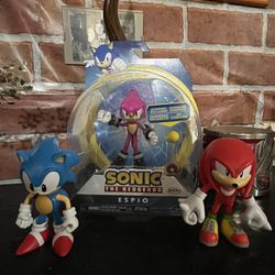 3 Sonic The Hedgehog Action Figures (Jakks Pacific)