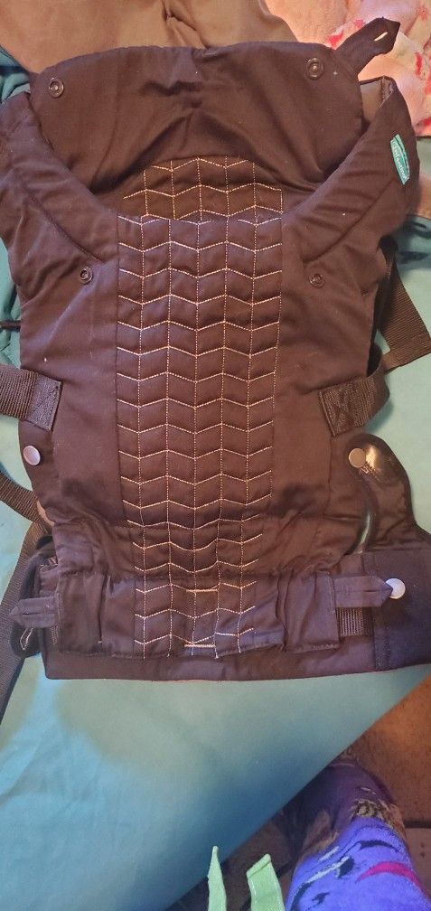 Infantino Upscale Customizable Carrier