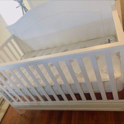 Charlie 4_in_1 Convertible Crib With Master 