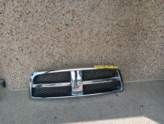 09-12 Dodge Ram Grill