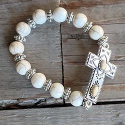 Elegant Beaded Cross Bracelet