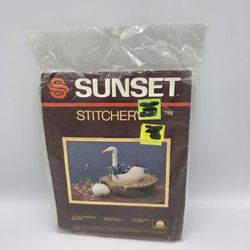 1984 VTG Sunset Stitchery Kit 799 Little Country Goose Sewing Kit New & Sealed 