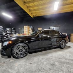 20 INCh WHEELS STAGGERED MAYBACH STYLE AMG FOR MERCEDES BENZ E300 C300 E350 S550 S560 CLS450 CLS550 CLS400 Brand NEW TIRES 