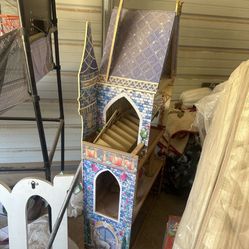 4 Ft Tall Doll House $10
