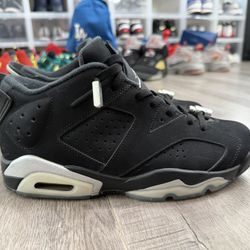 Jordan Retro 6 Low Size 9 Chrome