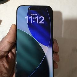 Like New iPhone 16 PRO MAX - 256GB (Unlocked)