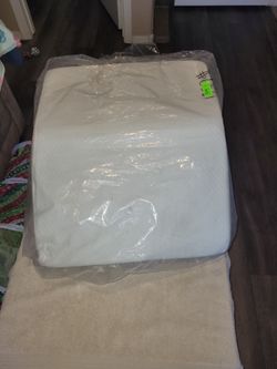 Wedge Therapy Pillow 
