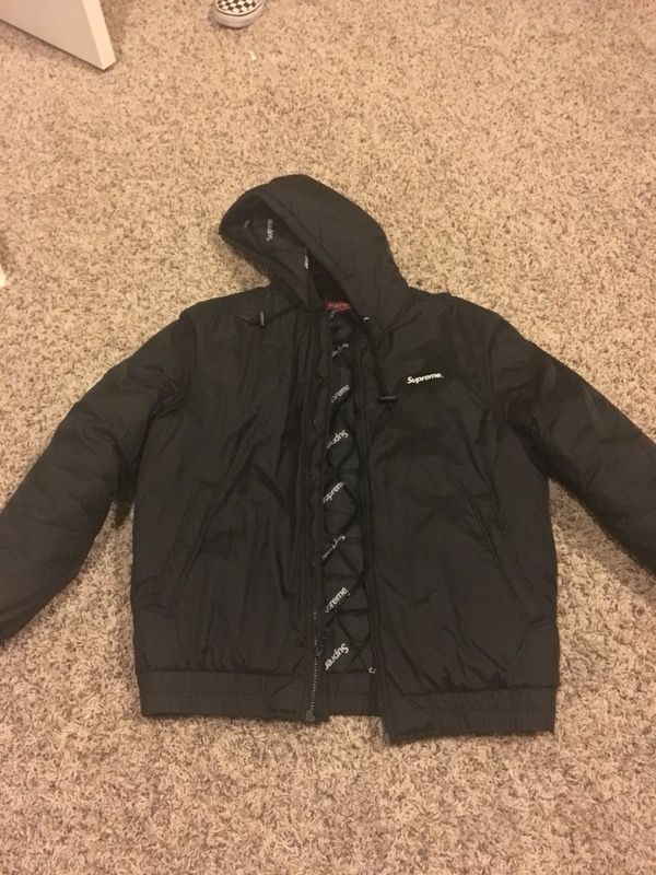 Supreme Sideline Jacket for Sale in SeaTac, WA - OfferUp