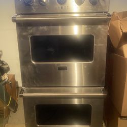 Viking Double Oven In Wall Unit Amazing Condition