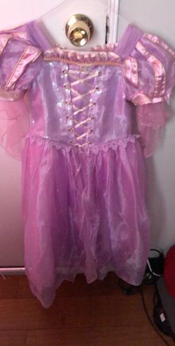 Disney rapunzel dress 👗 size 5/6