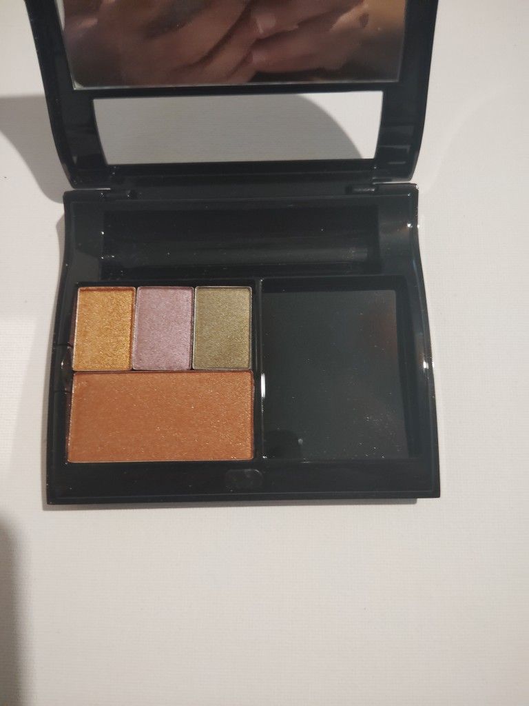 1 Prefilled May Kay Compact-Autumn Colors