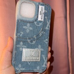 iPhone 15 Case 