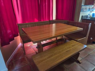 Solid wood breakfast nook & bench