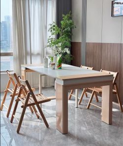 Extendable Dining Table