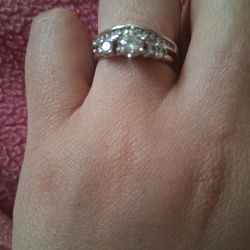 Wedding Ring 14k White Gold With Diamonds All Around New Worth 5k 