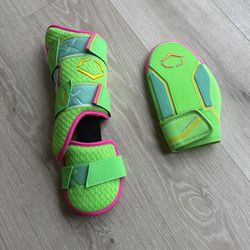 Brand new EvoShield Neon Sliding Mitt & Leg Guard Set