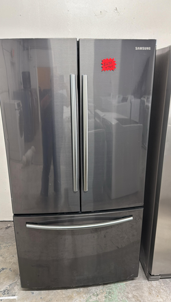 Samsung French Door Fridge – Black Stainless, Bottom Freezer