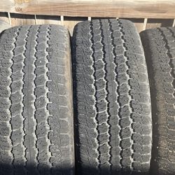 Goodyear Wrangler 275/55R20