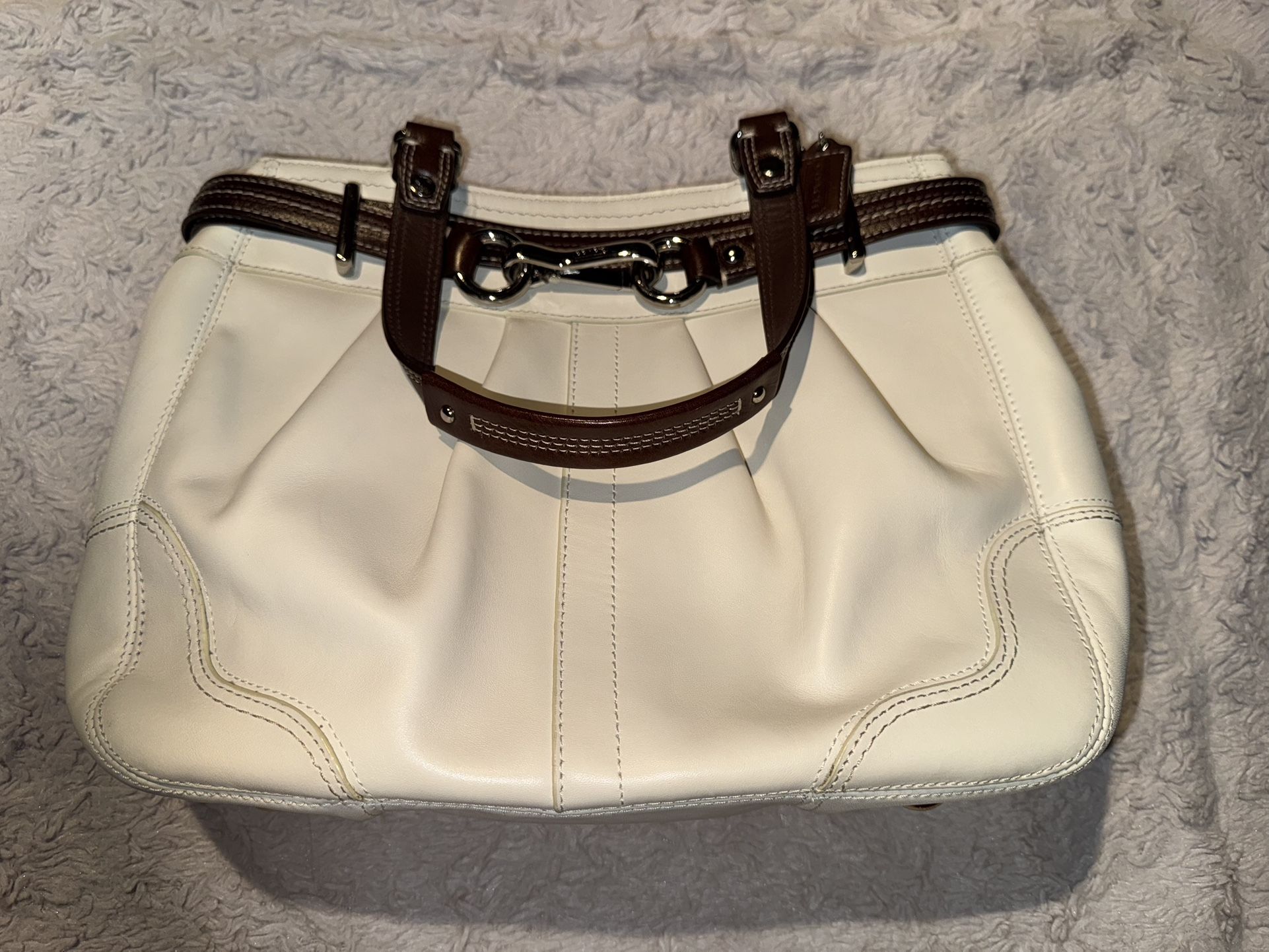Coach Hampton Cream Leather Purse
