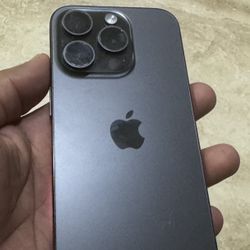 iPhone 15pro 512GB