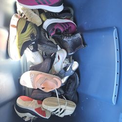 Kids And Women's Shoes.