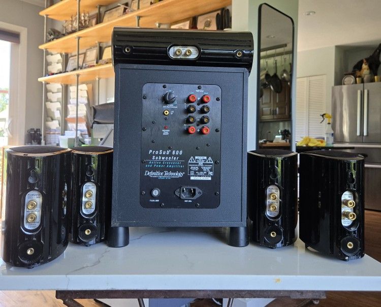 Definitive Technology Pro 600 Speakers