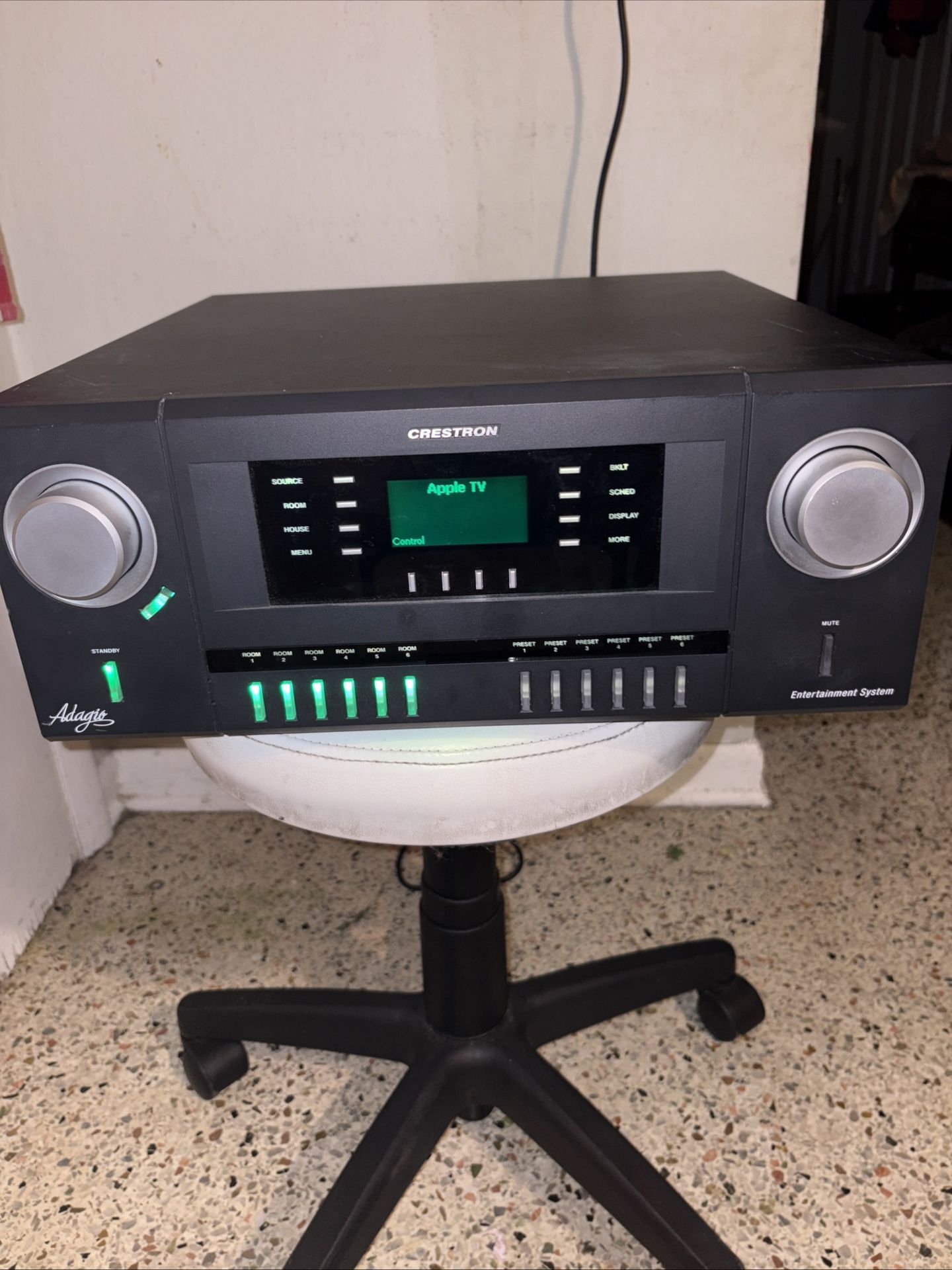 Crestron Adagio AES Amplifier Entertainment System w/ ATC-AMFMXM Module