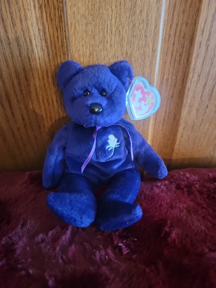 Princess Dianna Bennie Bear