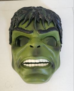 Incredible Hulk 2008 Marvel Electronic Light Up Dress Up Cosplay Mask Costume