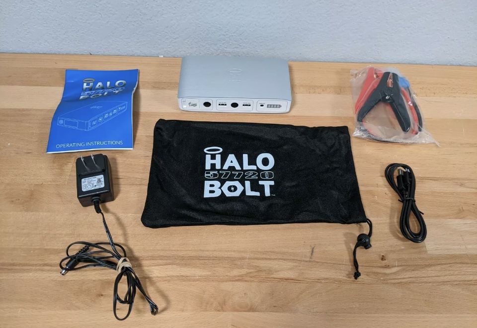 Halo Bolt Jump Box/Charger New