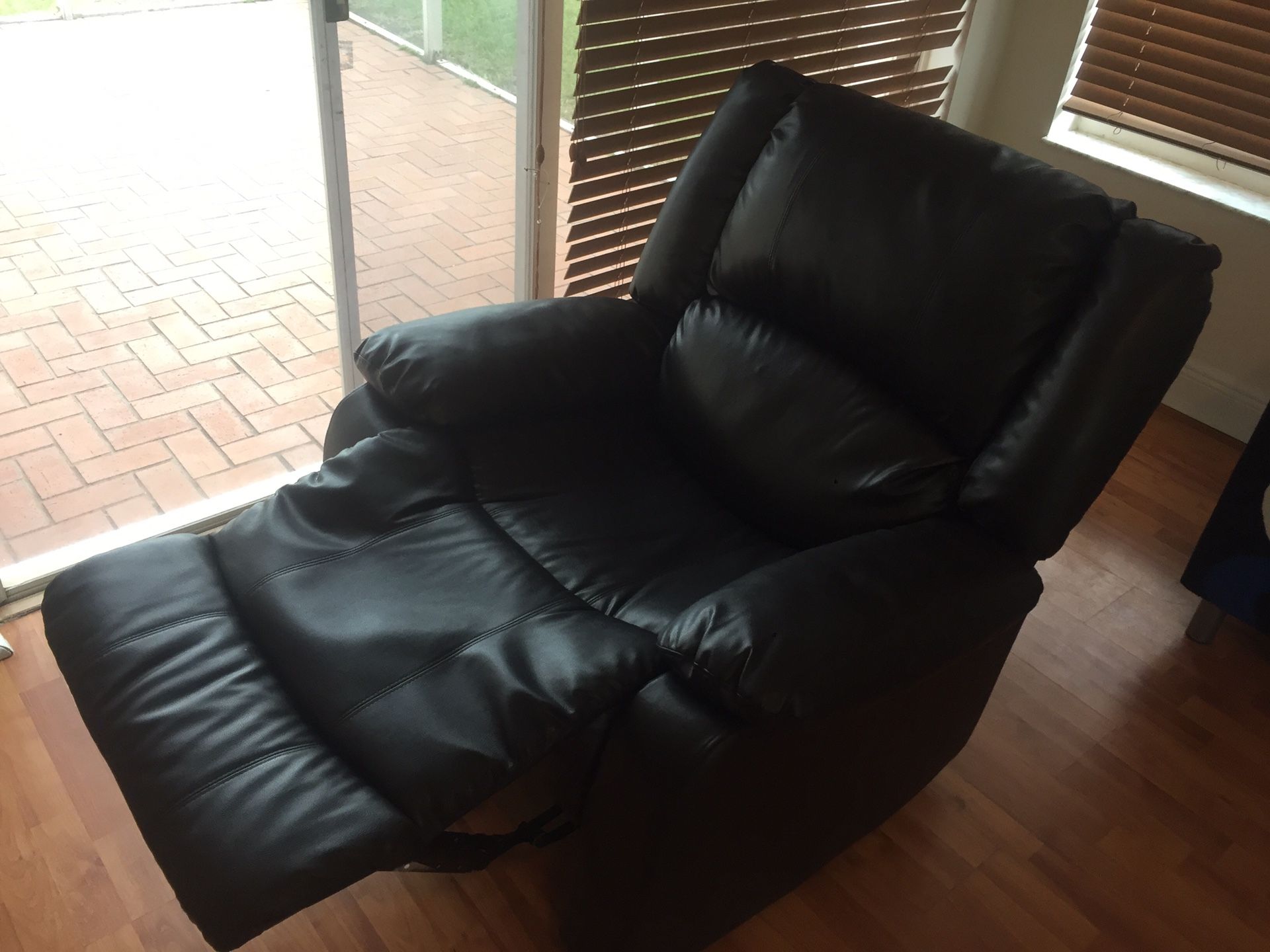 Recliner used