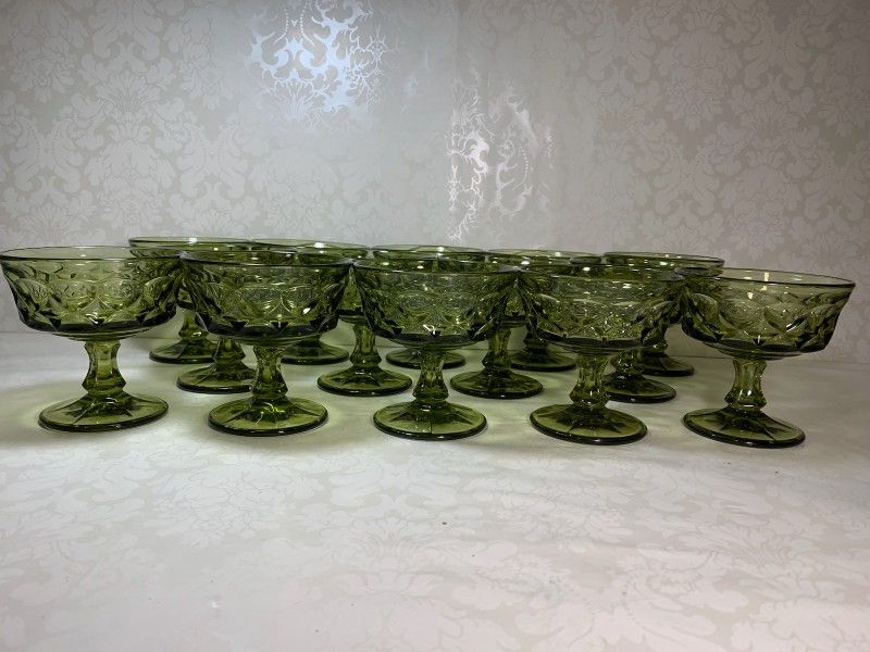 Vintage Set Of 14 Indiana Glass Co
