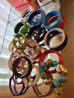 27 multiple lady's bangels