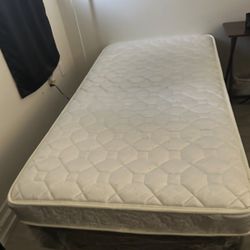 Twin Bed 