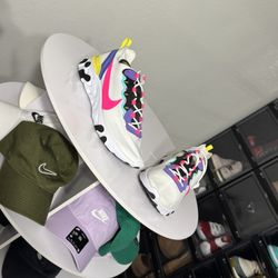 Nike React Element 55 Hyper Pink 