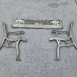 Vintage cast iron bench frame
Bench 44x11"
Seat arms 31" tall