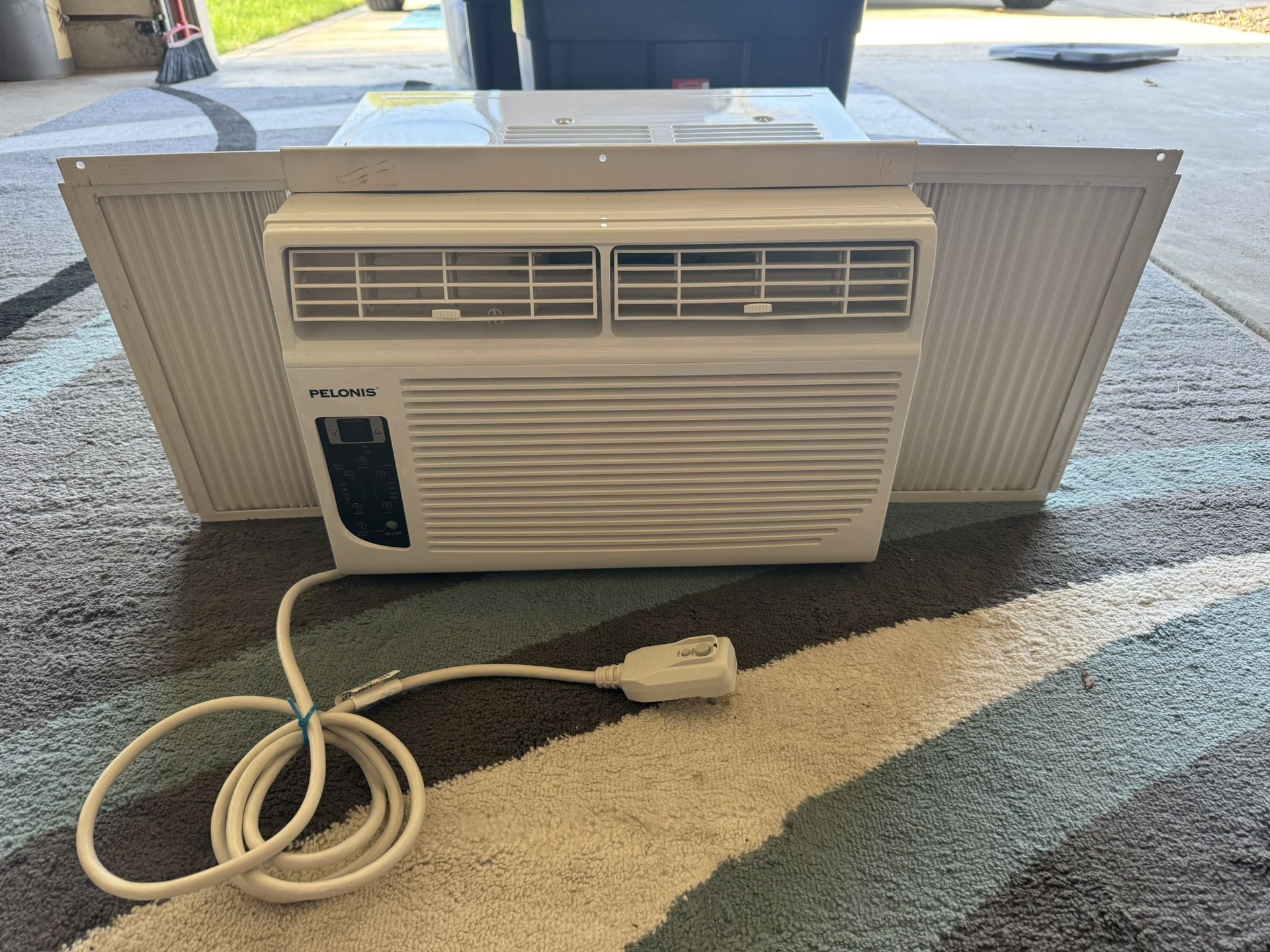 AC Unit 8000 BTU Pelonis