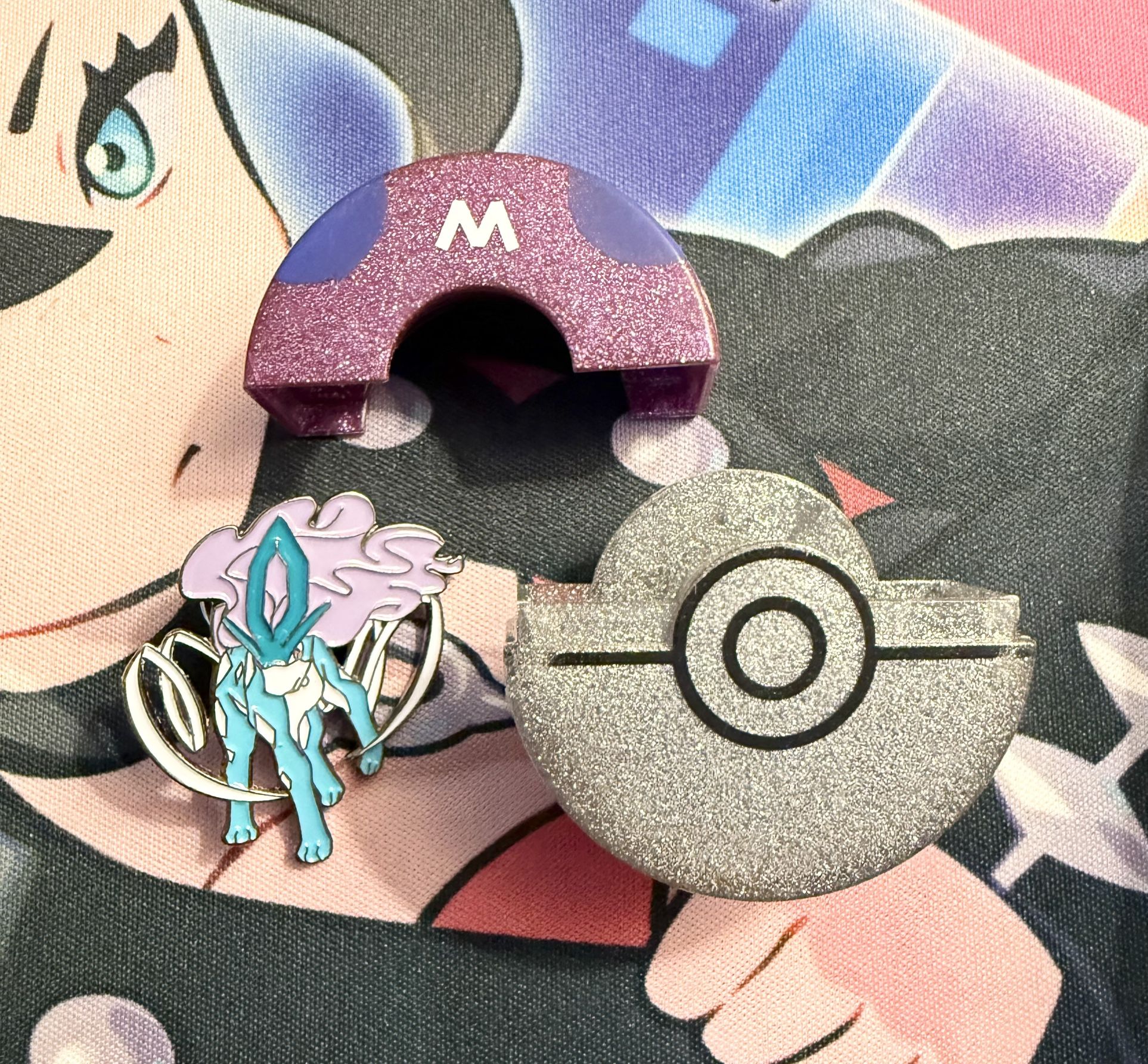 Pokemon Suicune Master Ball and Pin Badge Nintendo Japanese