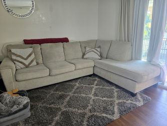 Queen sofa bed. , Juego De Sala Con Sofa Cama