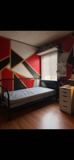 Adjustable bed Frame (Fyresdal)