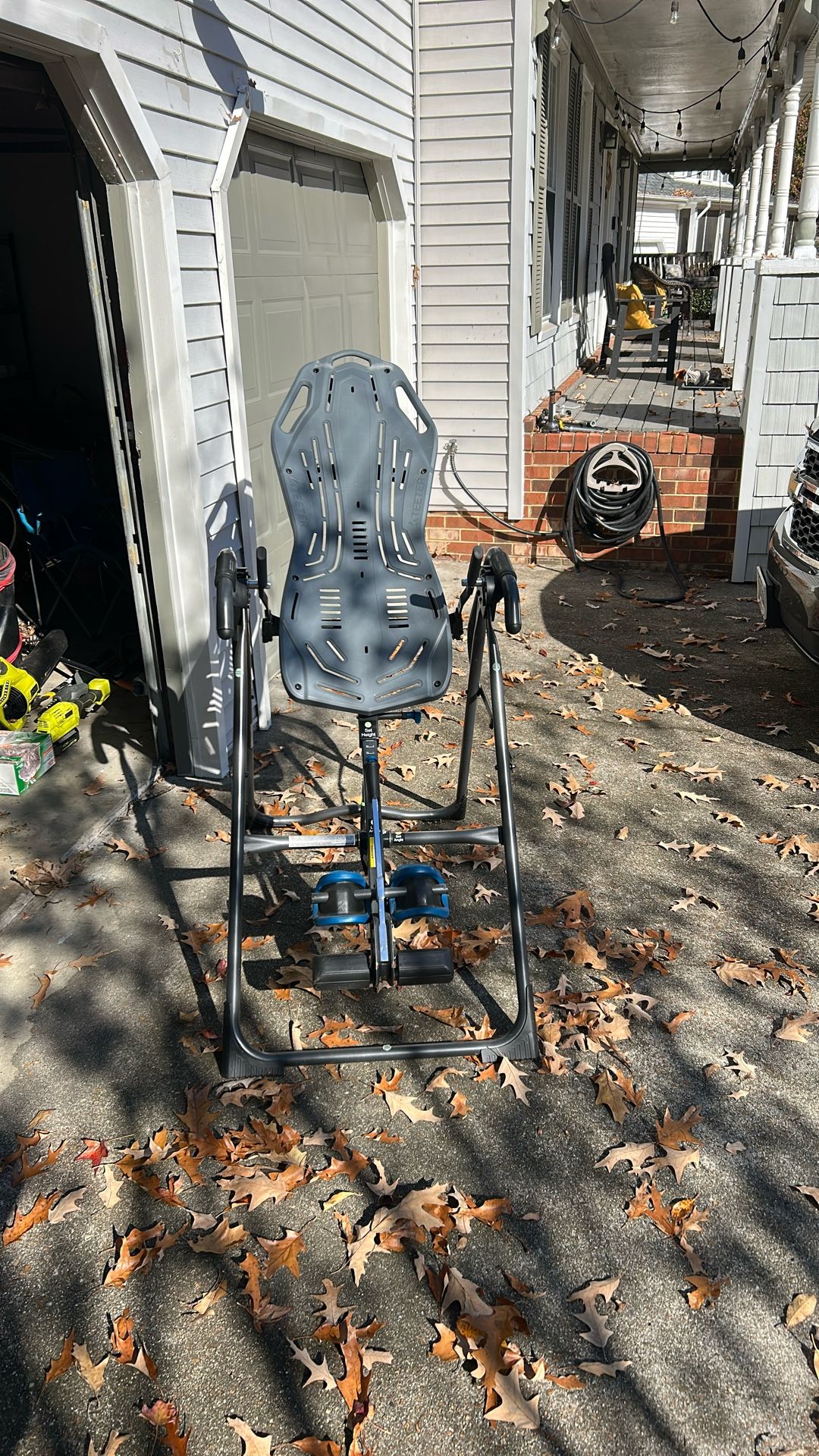 Teeter inversion table