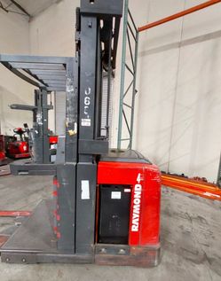 Raymond 2002 EASI - OP 30TT Forklift