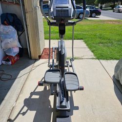 Free motion e6.7 Elliptical 