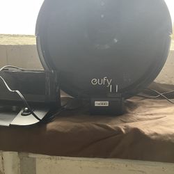 Eufy Robo Vacuum With Remote