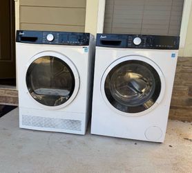 Avanti Front Load Washer & Dryer set