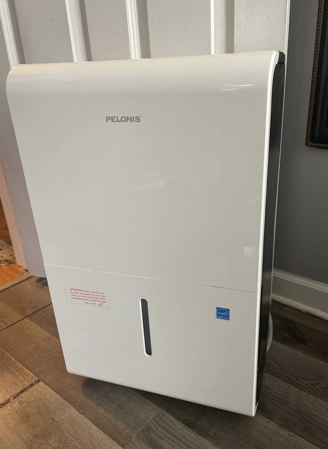 Pelonis Dehumidifier