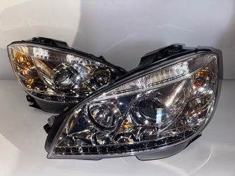 08-11 Mercedes-Benz W204 C-Class 4 door sedan only Factory Halogen Headlights/Faros