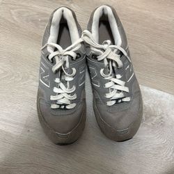New balance shoes