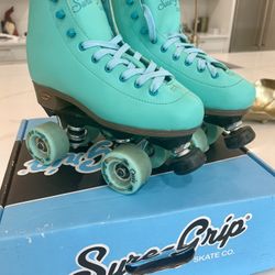 ROLLER SKATES 🛼 