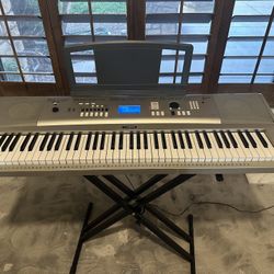 Yamaha YPG-235 